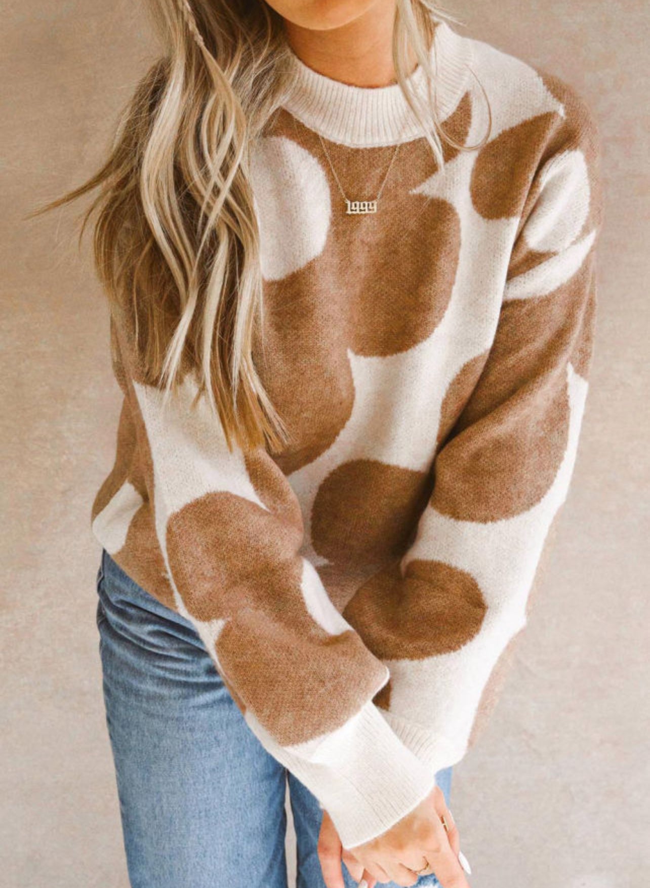 Neutral daisy knit sweater