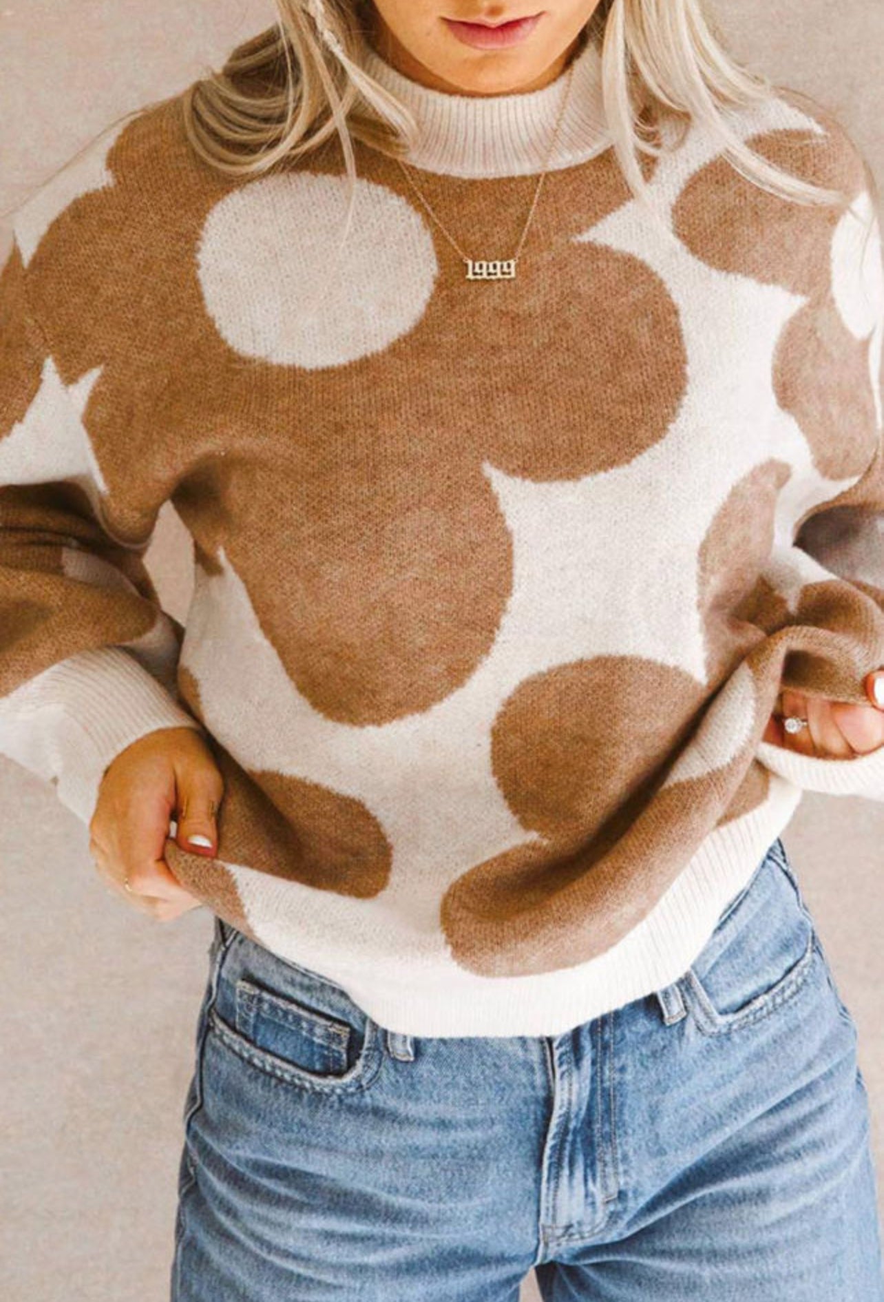 Neutral daisy knit sweater